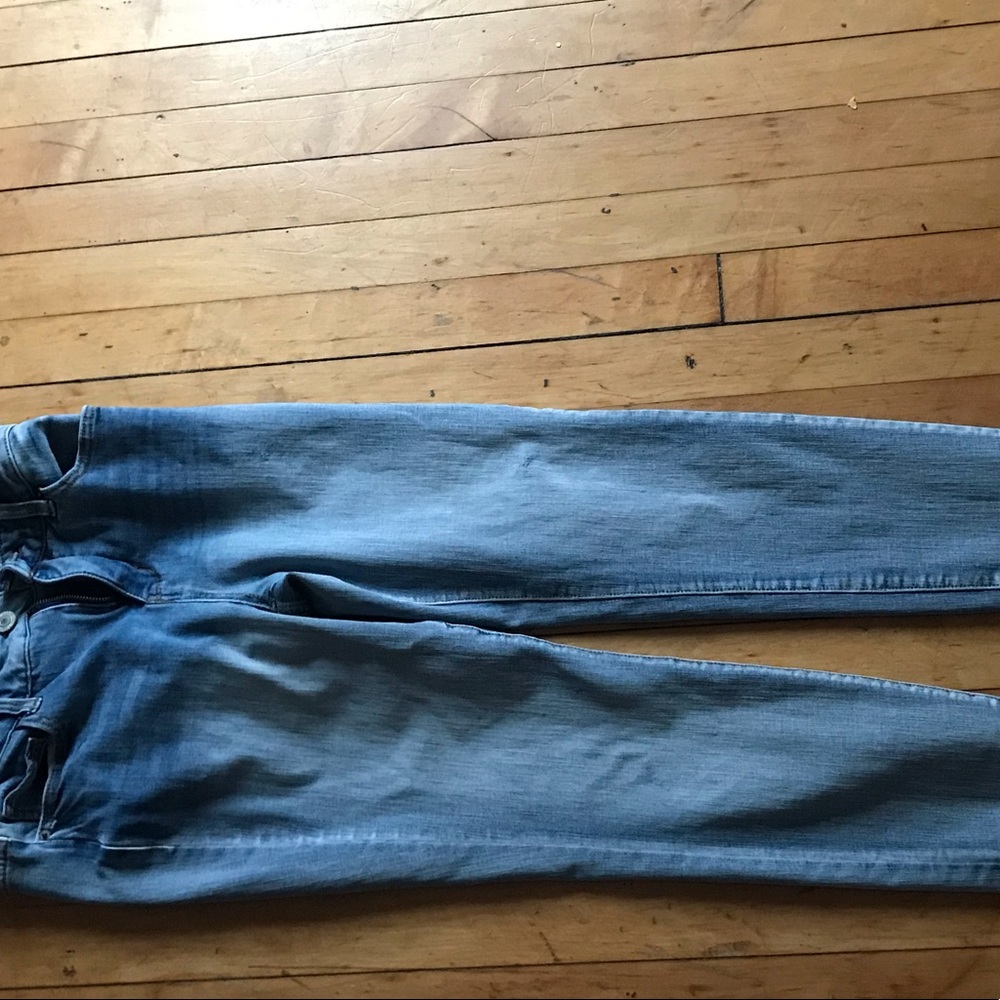 light blue skinny jeans